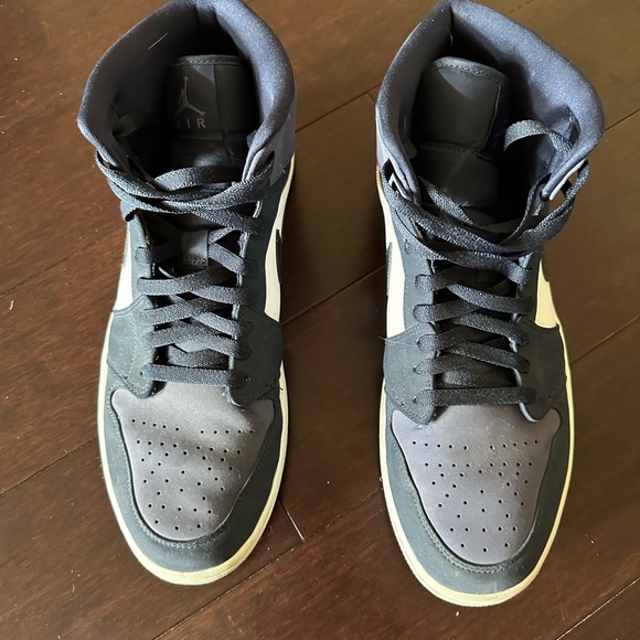 Nike Men’s Air Force Ones size 12 - Picture 2 of 7